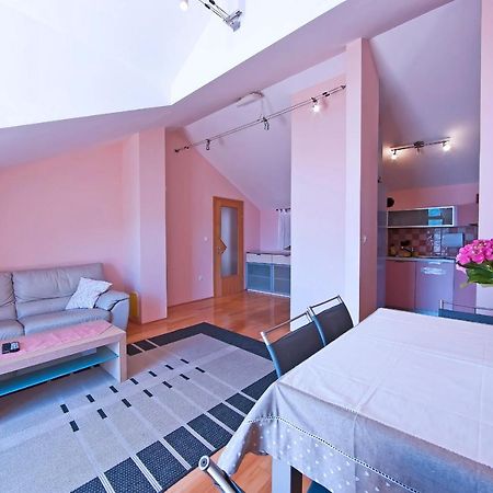 Villa Ana 자톤 외부 사진