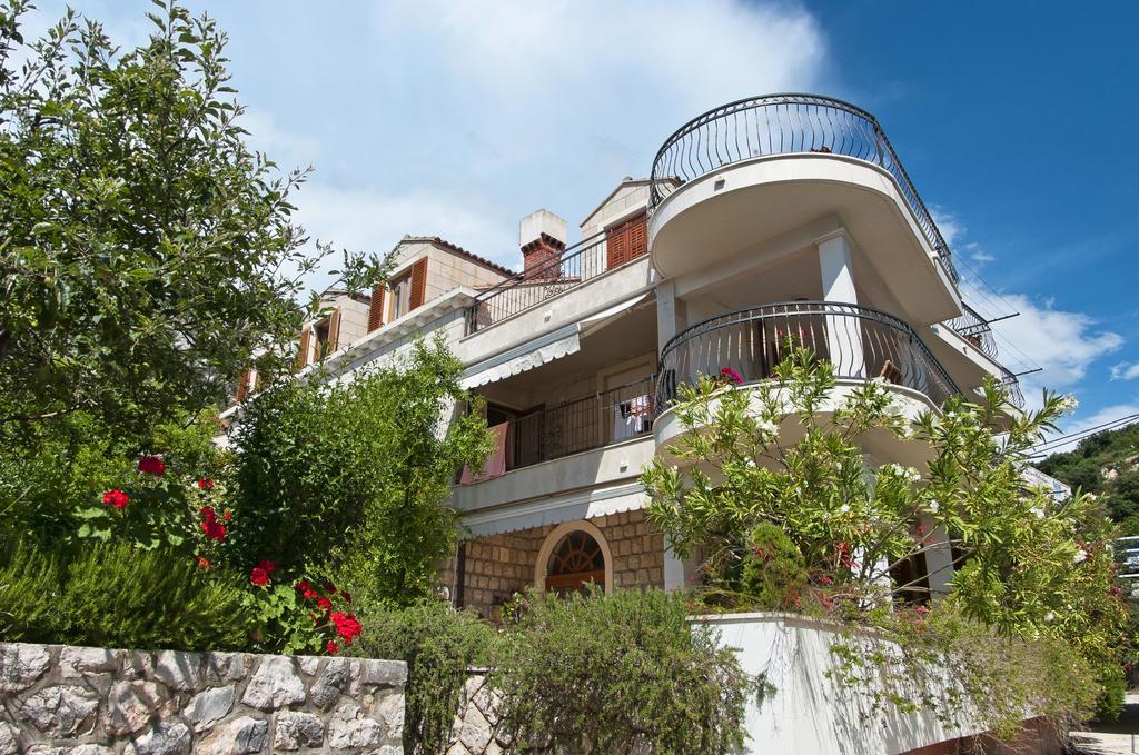 Villa Ana 자톤 외부 사진