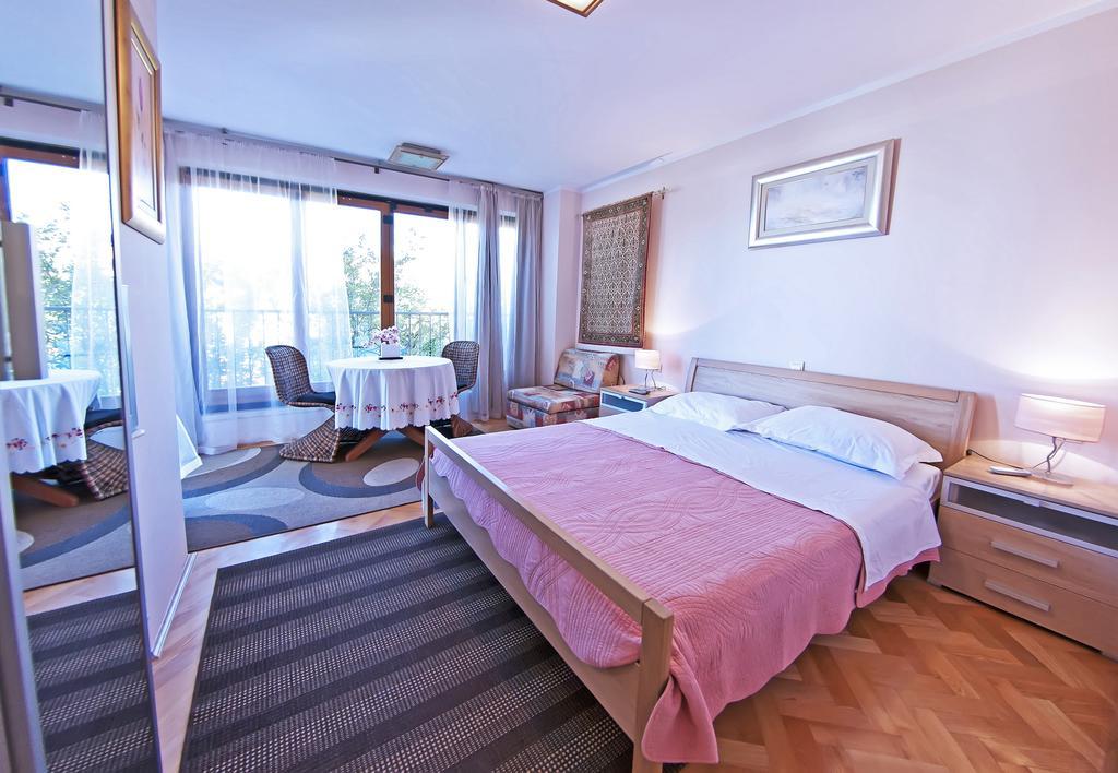 Villa Ana 자톤 외부 사진